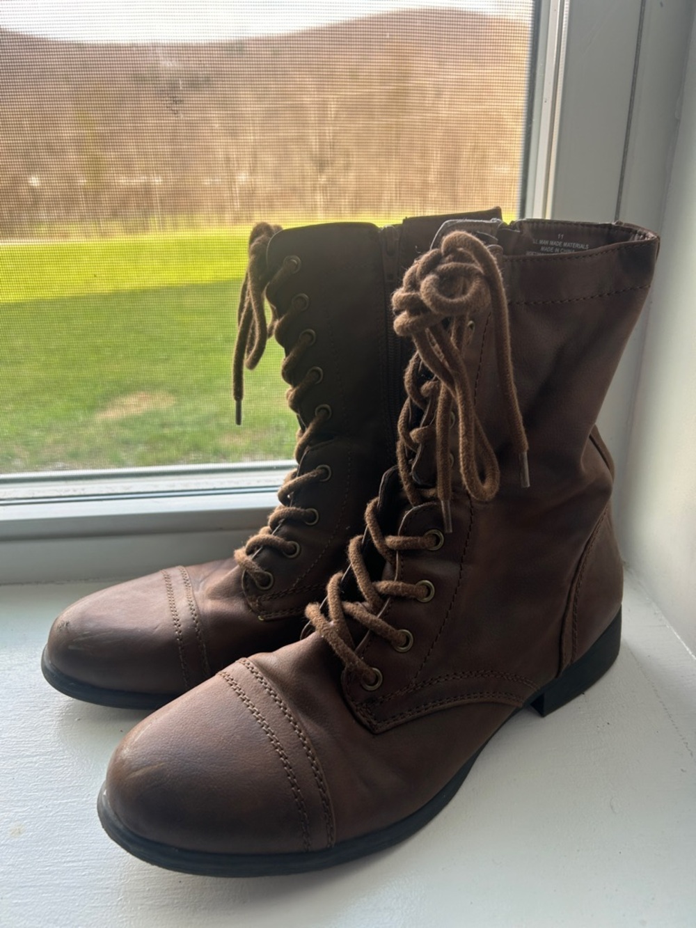Women's Brown Lace-Up Combat Boots